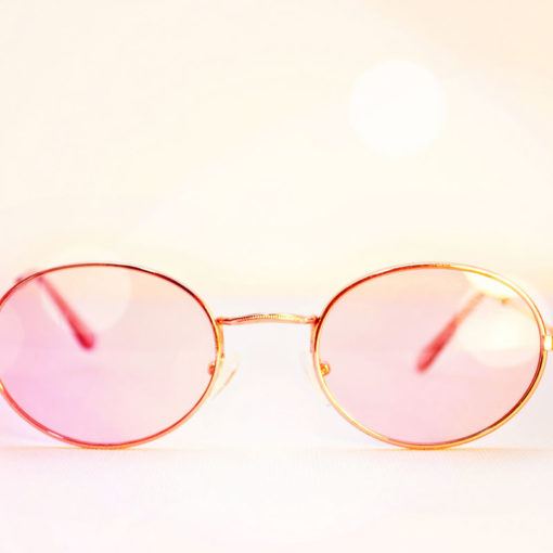 תמונת אילוסטרציה - משקפיים